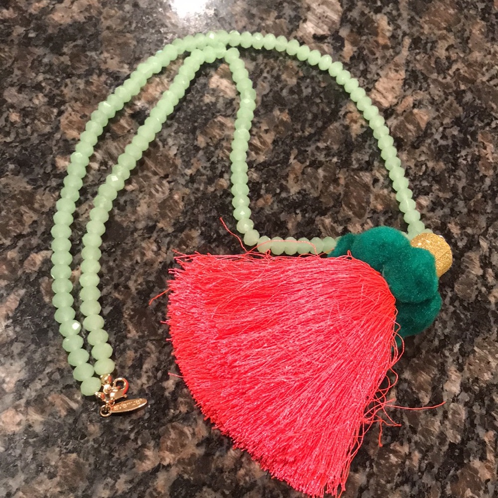 Unique necklace. - Picture 3 of 5